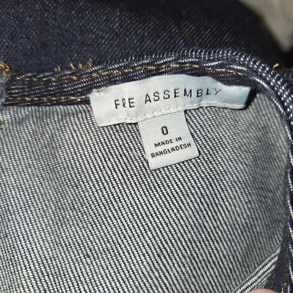 Free Assembly NEW Denim Mini Dress Gold Buttons 100% Cotton Dark Indigo - Picture 7 of 10